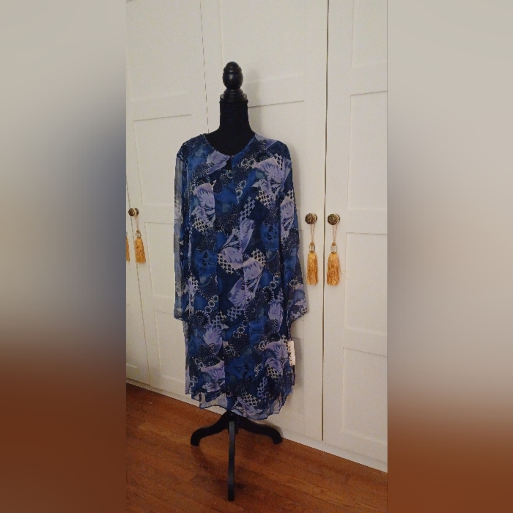 Gorgeous silk 2 piece dress